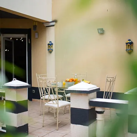 Cozy House With Garden And Spa 카르카손